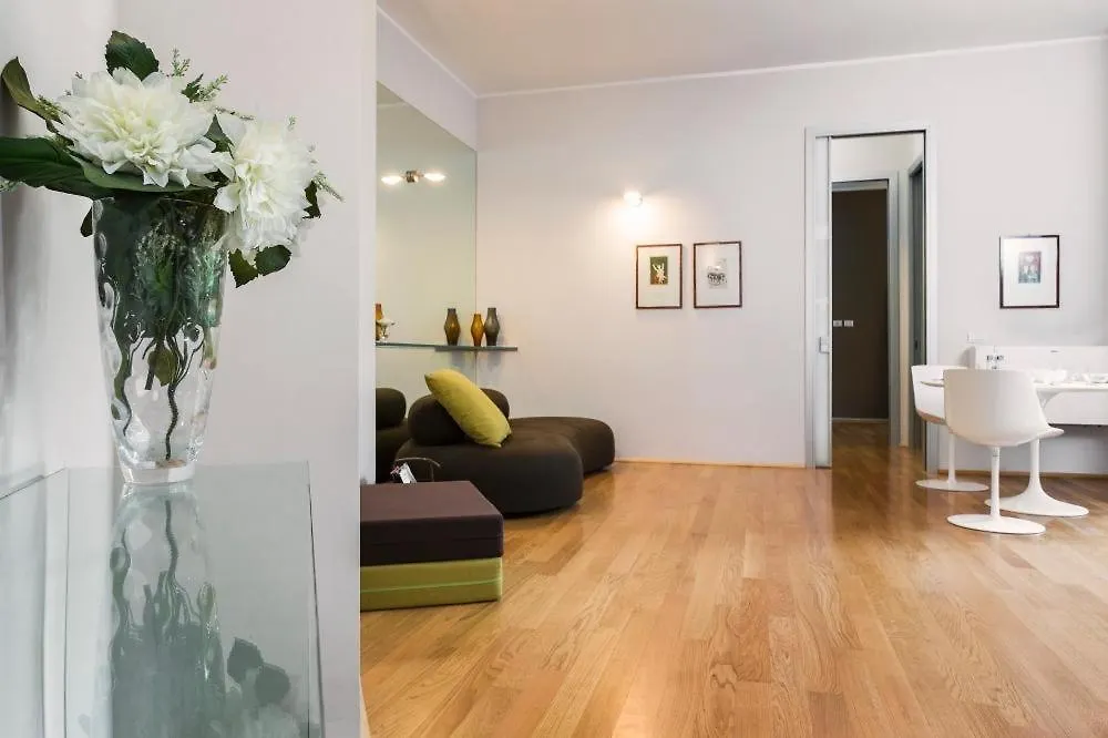 Heart Milan Apartments Porta Romana 0*,  Italy