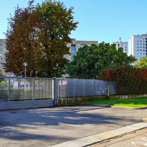 Appartement Primopiano - San Dionigi, Milan